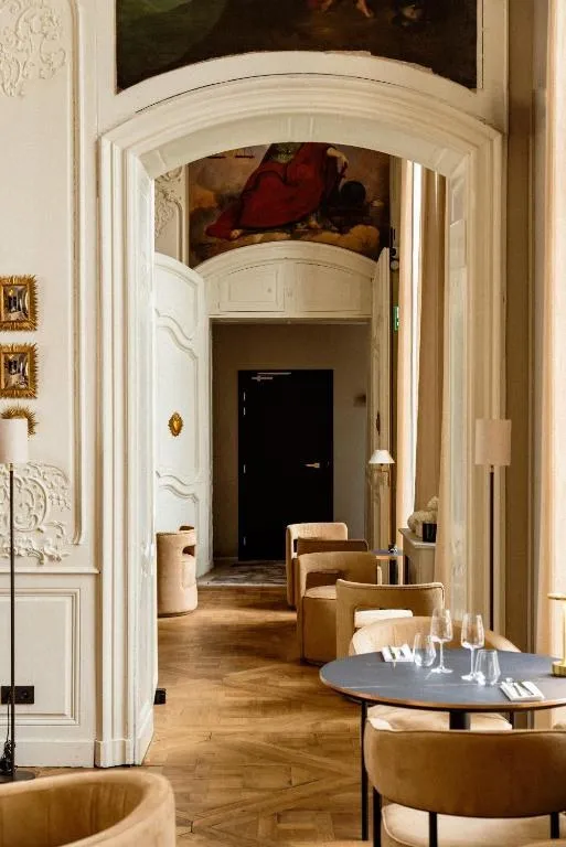 Hôtel Royal Beaulaincourt, Béthune 4 av 7