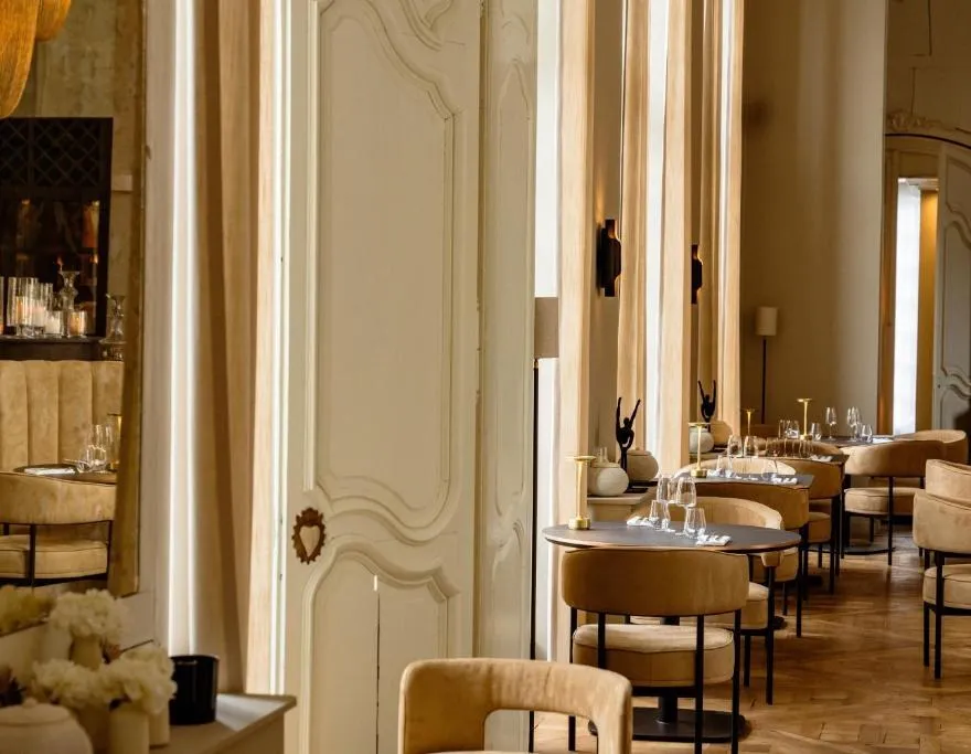 Hôtel Royal Beaulaincourt, Béthune 1 av 7