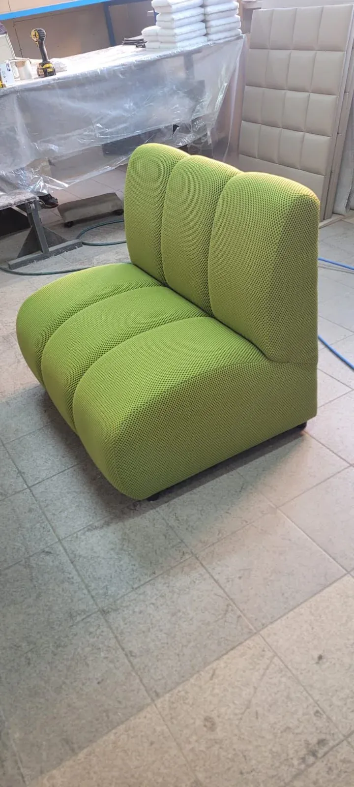 BABILON restaurantsofa 2 av 4