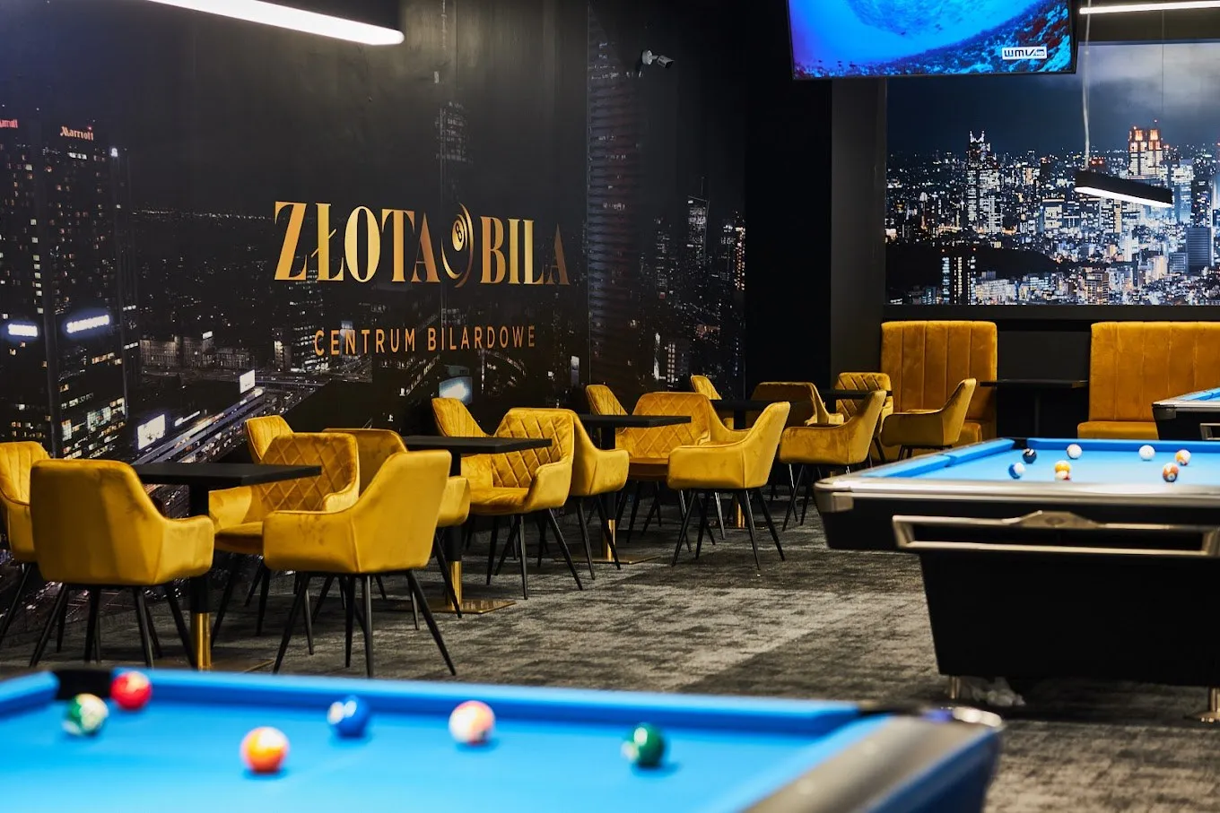 Złota Bila, Blue City, Warszawa 2 av 3